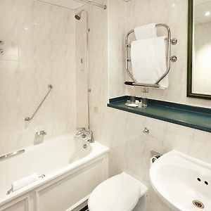Habitación Estándar con 2 Camas Individuales